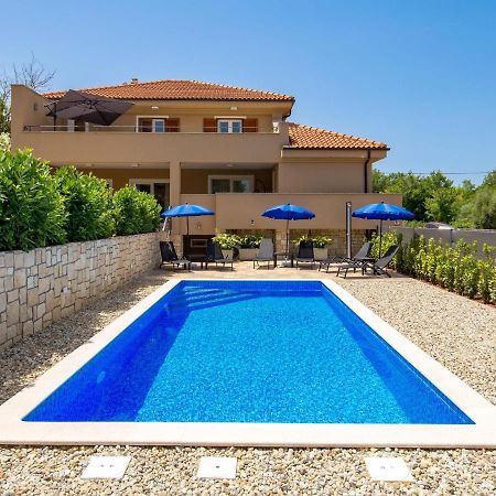 Villa Matea - Mlk150 By Interhome Добринь Экстерьер фото