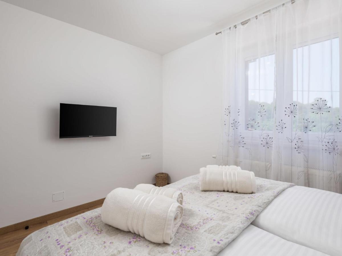 Villa Matea - Mlk150 By Interhome Добринь Экстерьер фото